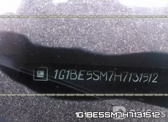 1G1BE5SM7H7131512 фото 10