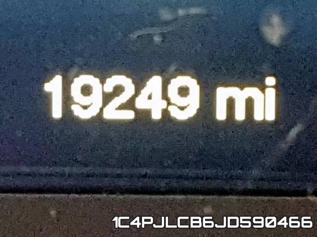 1C4PJLCB6JD590466 фото 9