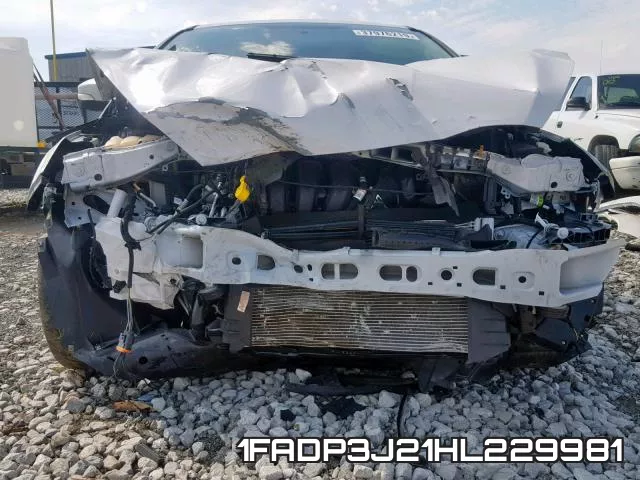 1FADP3J21HL229981 фото 10