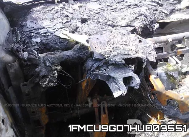1FMCU9GD7HUD03551 фото 8
