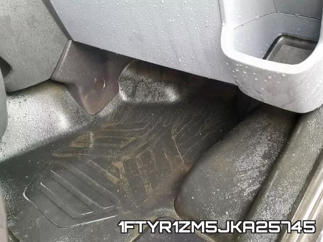 1FTYR1ZM5JKA25745 фото 10
