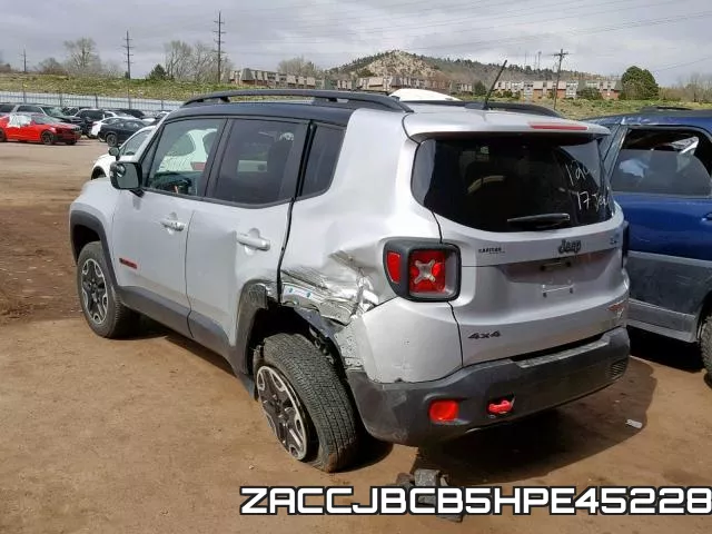 ZACCJBCB5HPE45228 фото 4