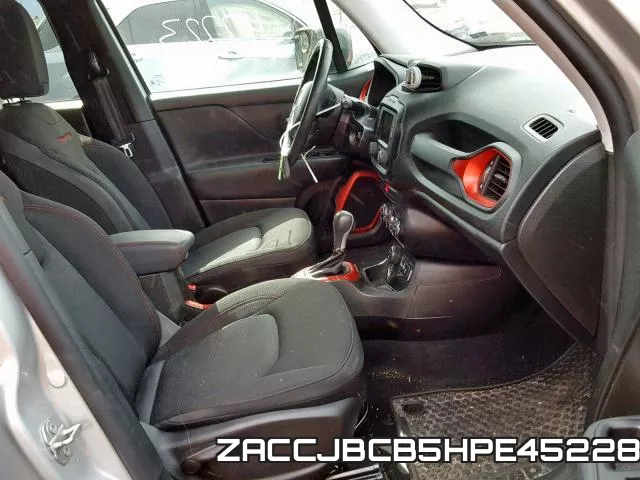 ZACCJBCB5HPE45228 фото 6