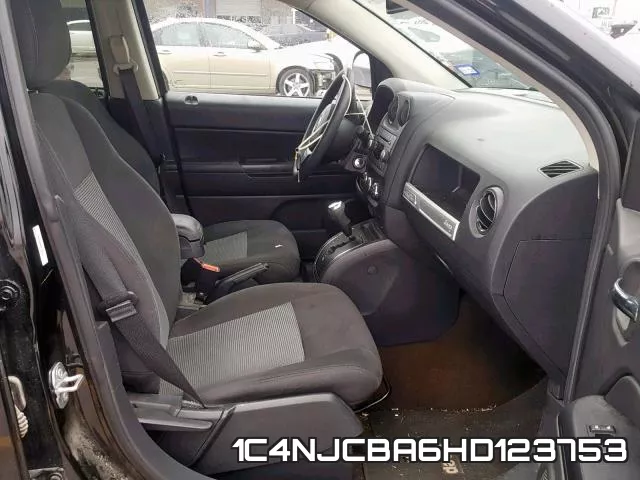 1C4NJCBA6HD123753 фото 6