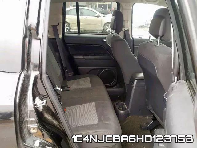 1C4NJCBA6HD123753 фото 7
