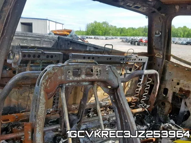 1GCVKREC3JZ253964 фото 7