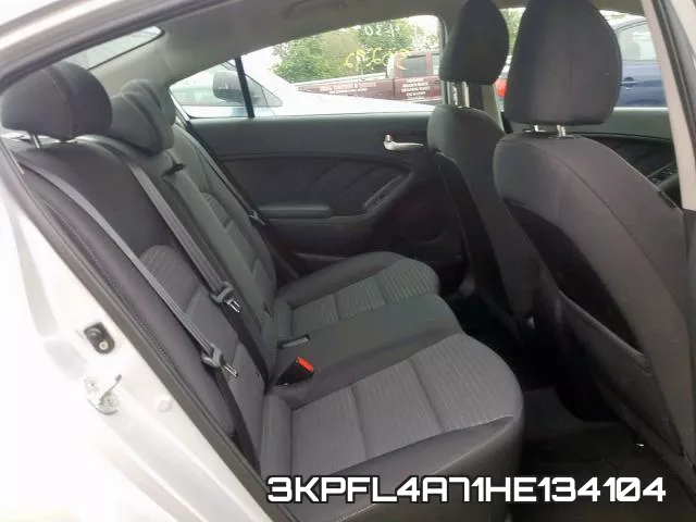 3KPFL4A71HE134104 фото 7