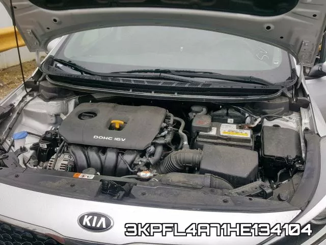 3KPFL4A71HE134104 фото 8