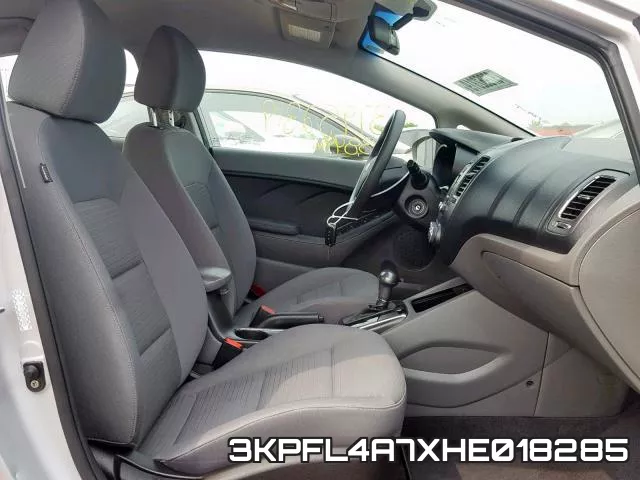 3KPFL4A7XHE018285 фото 6