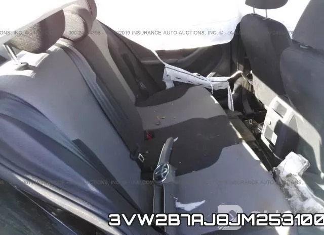 3VW2B7AJ8JM253100 фото 9