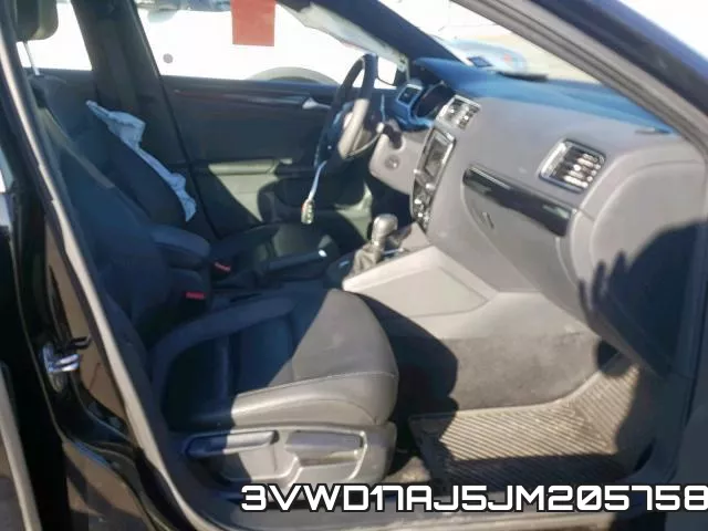 3VWD17AJ5JM205758 фото 6