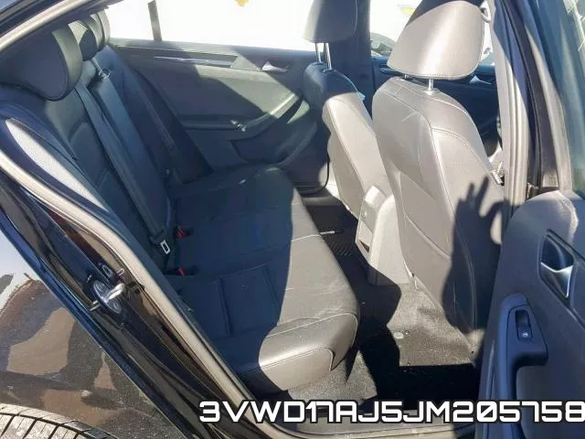 3VWD17AJ5JM205758 фото 7