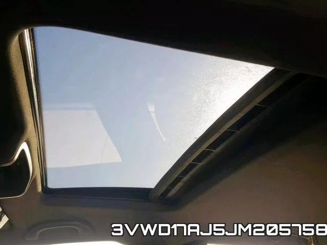 3VWD17AJ5JM205758 фото 10