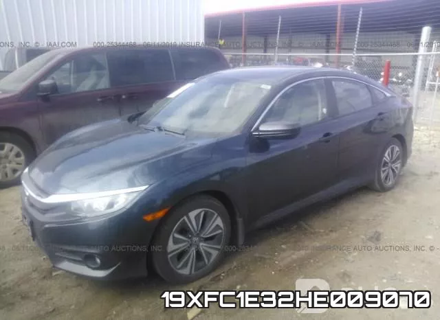19XFC1E32HE009070 фото 3