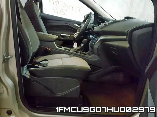 1FMCU9GD7HUD02979 фото 6