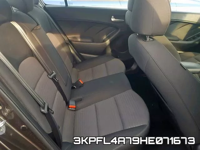3KPFL4A79HE071673 фото 7