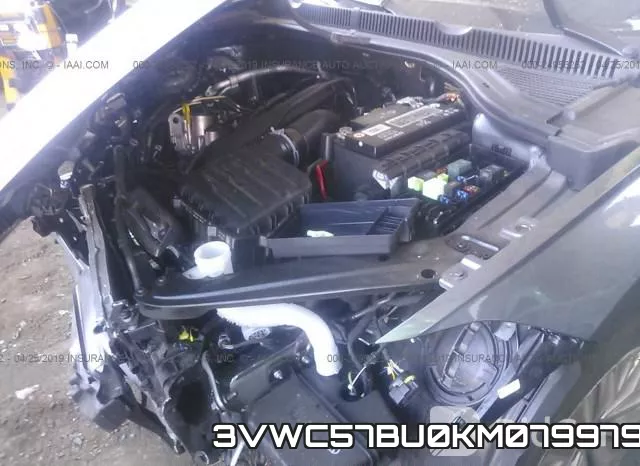 3VWC57BU0KM079979 фото 2