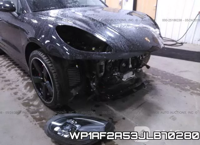 WP1AF2A53JLB70280 фото 7