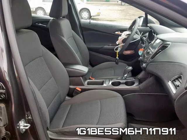 1G1BE5SM6H7117911 фото 6