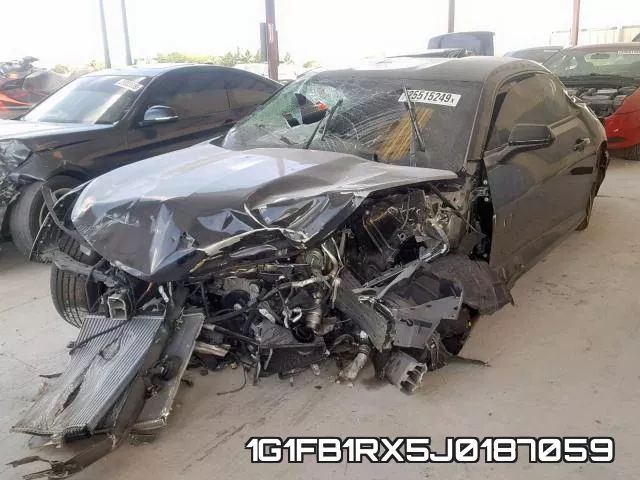 1G1FB1RX5J0187059 фото 3