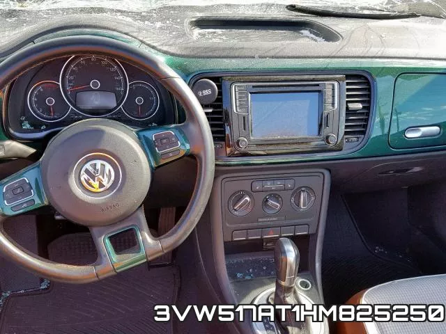 3VW517AT1HM825250 фото 10