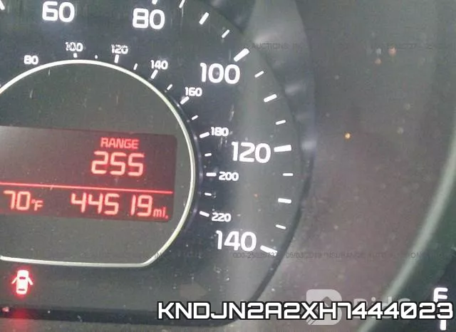 KNDJN2A2XH7444023 фото 8
