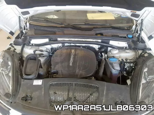 WP1AA2A51JLB06303 фото 8
