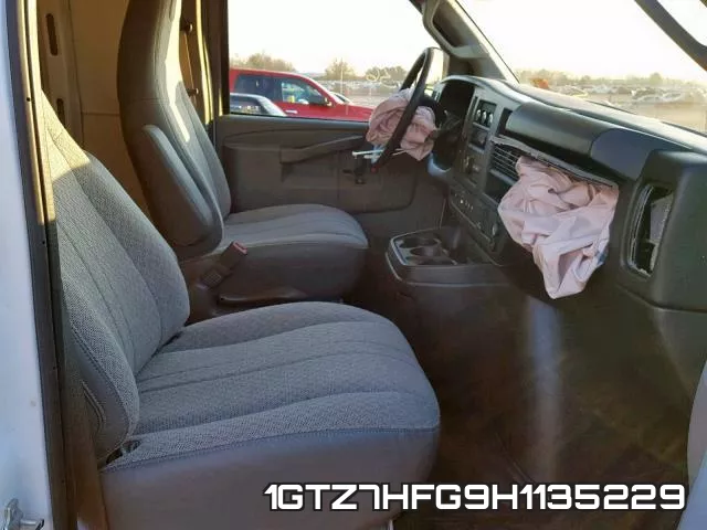 1GTZ7HFG9H1135229 фото 6