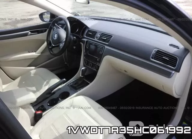 1VWDT7A35HC061992 фото 6