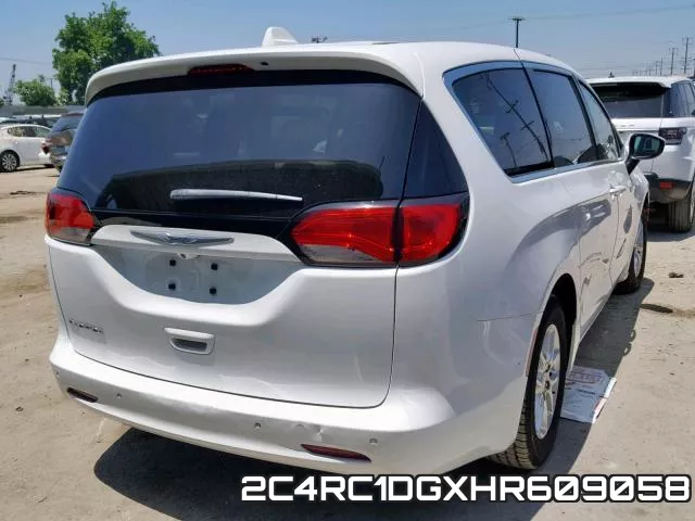 2C4RC1DGXHR609058 фото 5