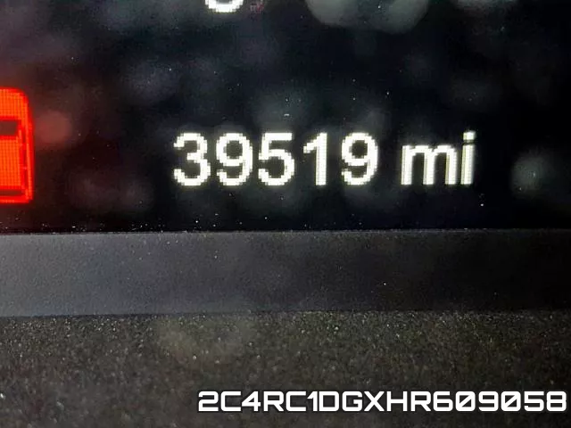 2C4RC1DGXHR609058 фото 9