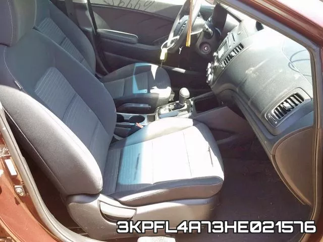 3KPFL4A73HE021576 фото 6
