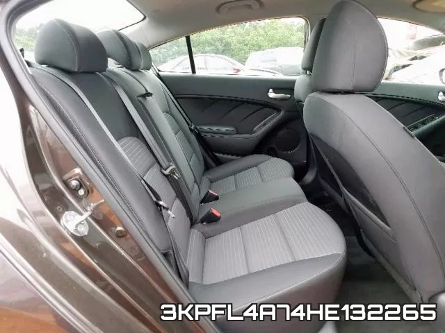 3KPFL4A74HE132265 фото 7