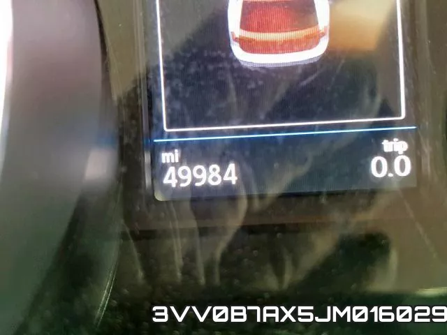 3VV0B7AX5JM016029 фото 9