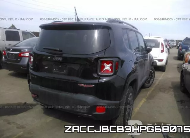 ZACCJBCB3HPG68075 фото 5