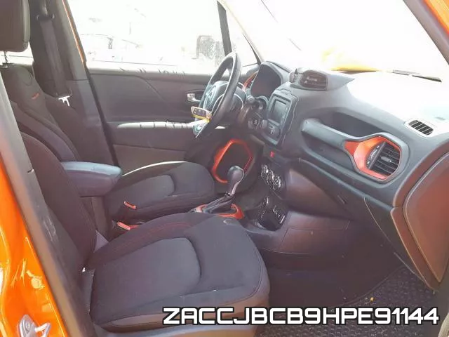 ZACCJBCB9HPE91144 фото 6