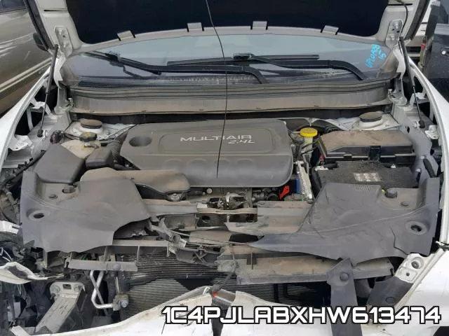 1C4PJLABXHW613474 фото 8
