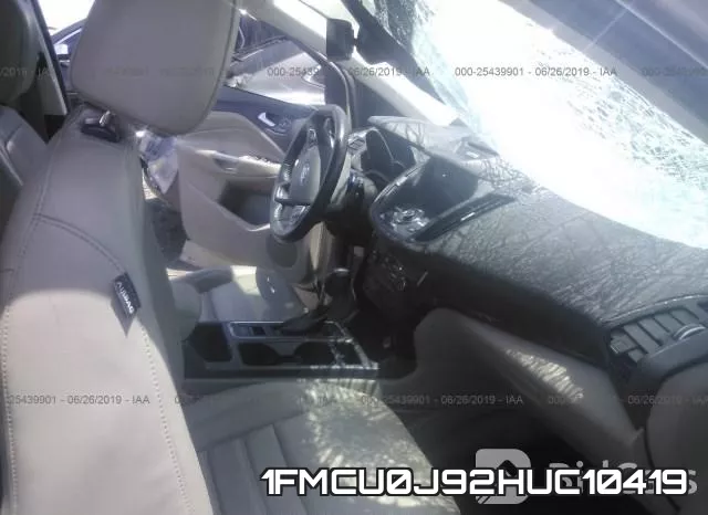 1FMCU0J92HUC10419 фото 6