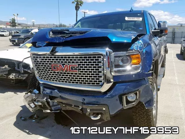 1GT12UEY7HF163953 фото 3