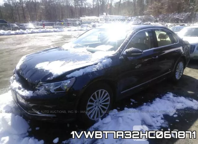 1VWBT7A32HC067871 фото 3