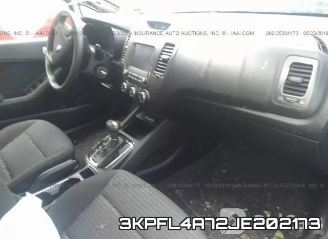 3KPFL4A72JE202173 фото 6