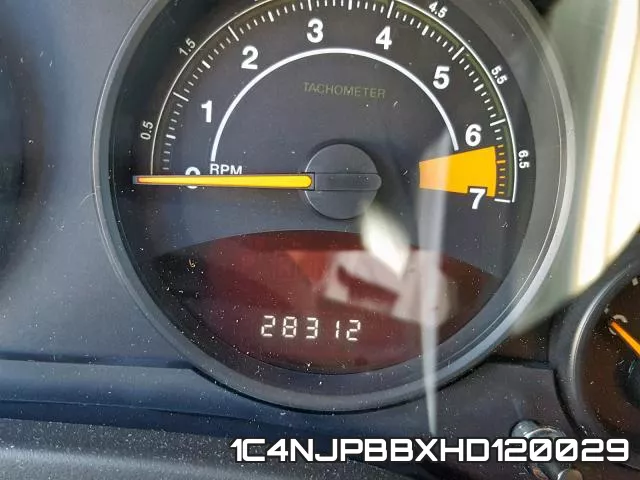 1C4NJPBBXHD120029 фото 9