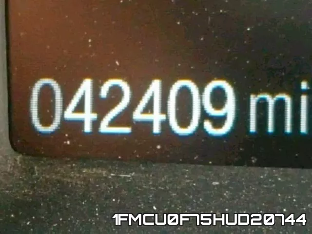 1FMCU0F75HUD20744 фото 9