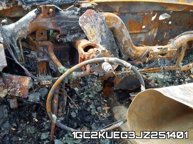 1GC2KUEG3JZ251401 фото 9