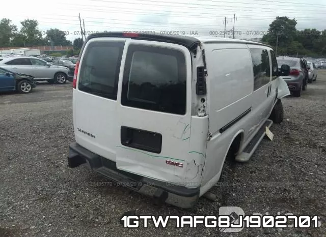 1GTW7AFG8J1902701 фото 4