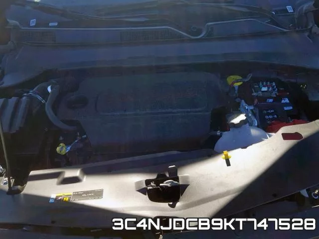 3C4NJDCB9KT747528 фото 8