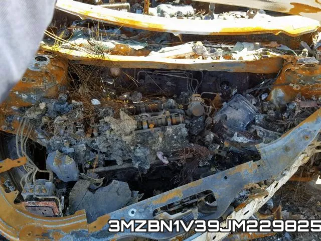 3MZBN1V39JM229825 фото 8