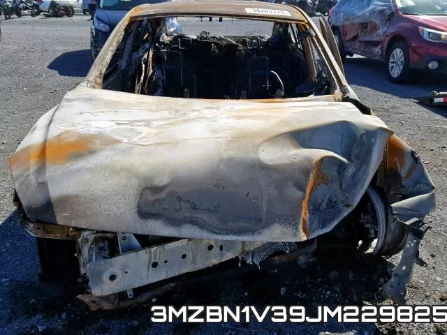 3MZBN1V39JM229825 фото 10