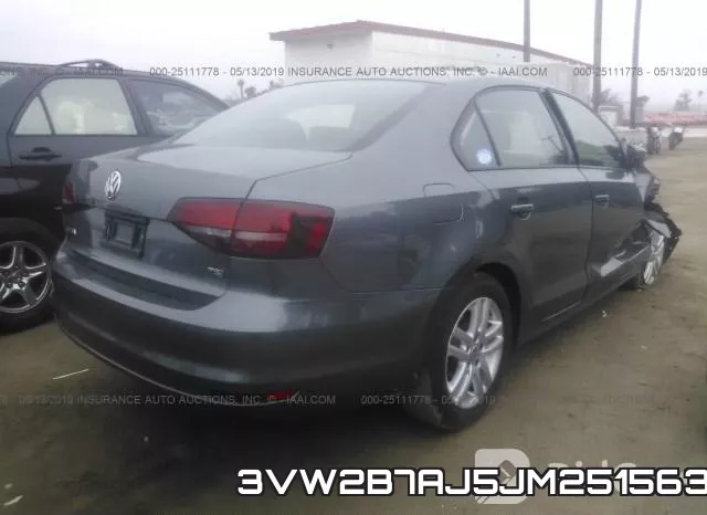 3VW2B7AJ5JM251563 фото 5