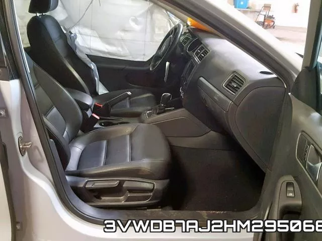 3VWDB7AJ2HM295068 фото 6